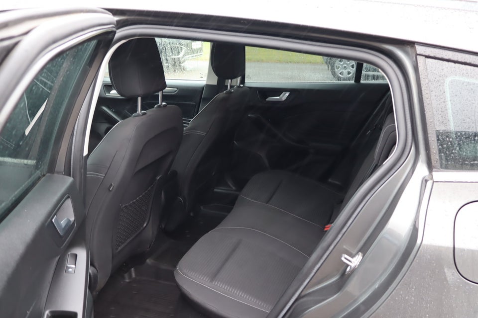Ford Focus 1,5 EcoBlue ST-Line Business stc. 5d