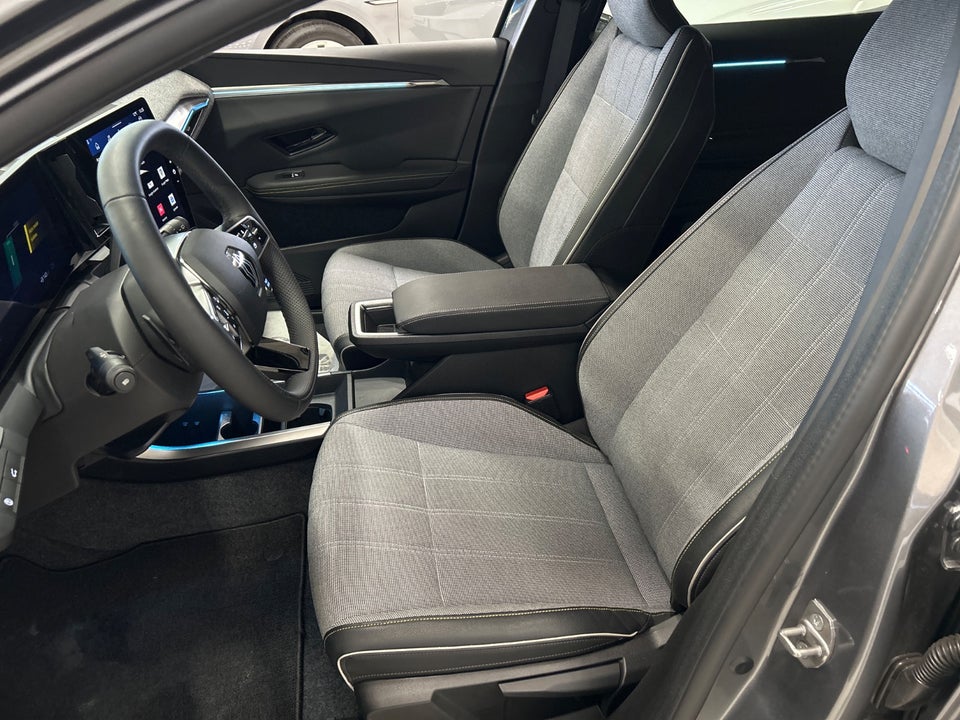 Renault Scenic E-Tech 60 Techno 5d