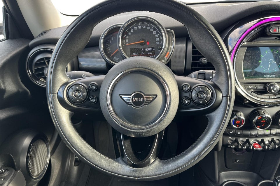 MINI Cooper 1,5 Essential aut. 3d