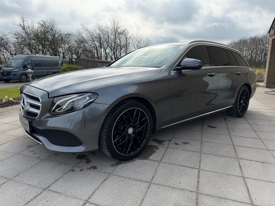 Mercedes E220 d 2,0 Avantgarde stc. aut. 5d