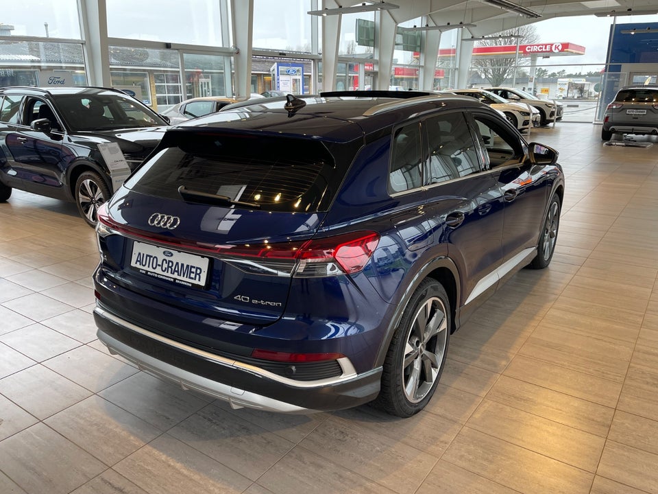 Audi Q4 e-tron 40 S-line 5d