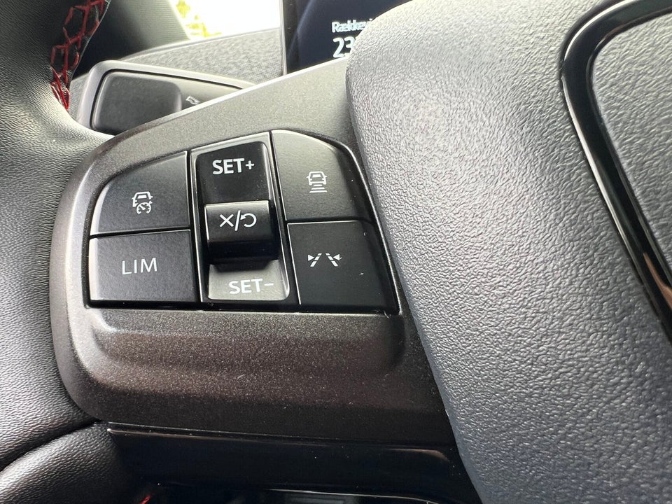 Ford Mustang Mach-E 91 Premium Extended Range AWD 5d