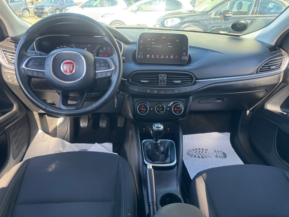 Fiat Tipo 1,4 T-Jet 120 Lounge 5d