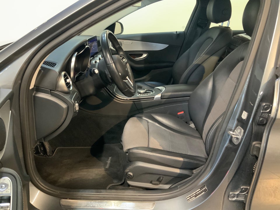 Mercedes C220 d 2,0 Avantgarde aut. 4d