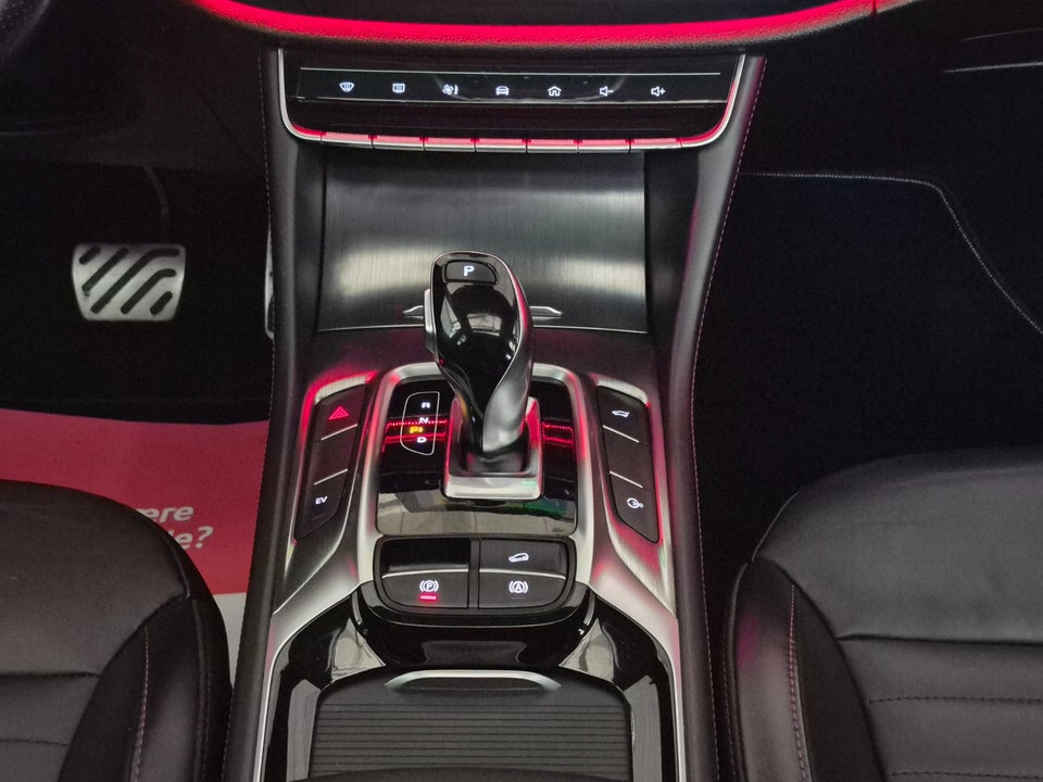 MG EHS 1,5 PHEV Luxury 5d