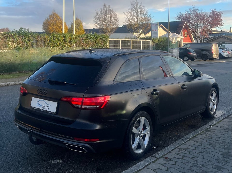 Audi A4 40 TFSi Advanced Avant S-tr. 5d