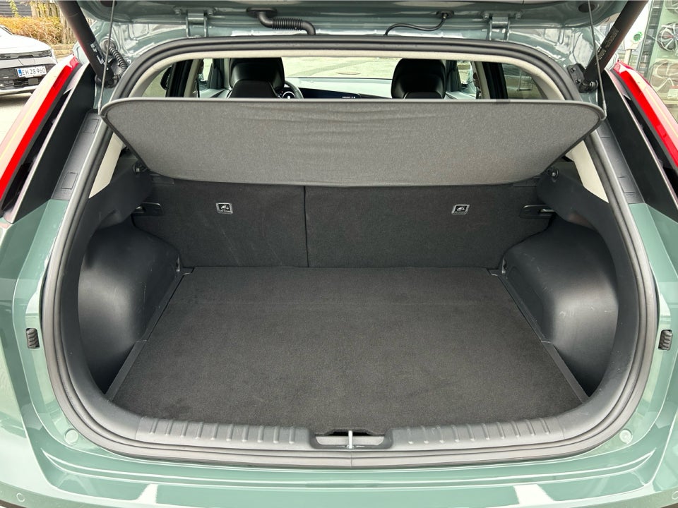 Kia Niro 64 EV Upgrade 5d