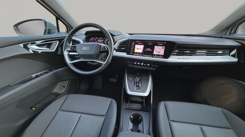 Audi Q4 e-tron 45 Advanced 5d