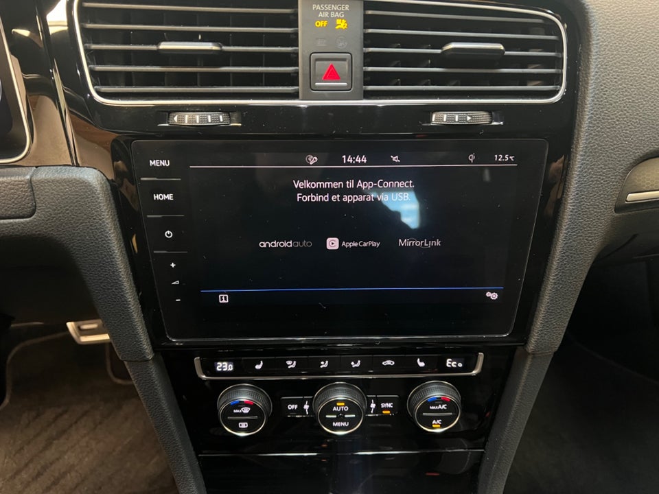 VW Golf VII 1,4 GTE DSG 5d