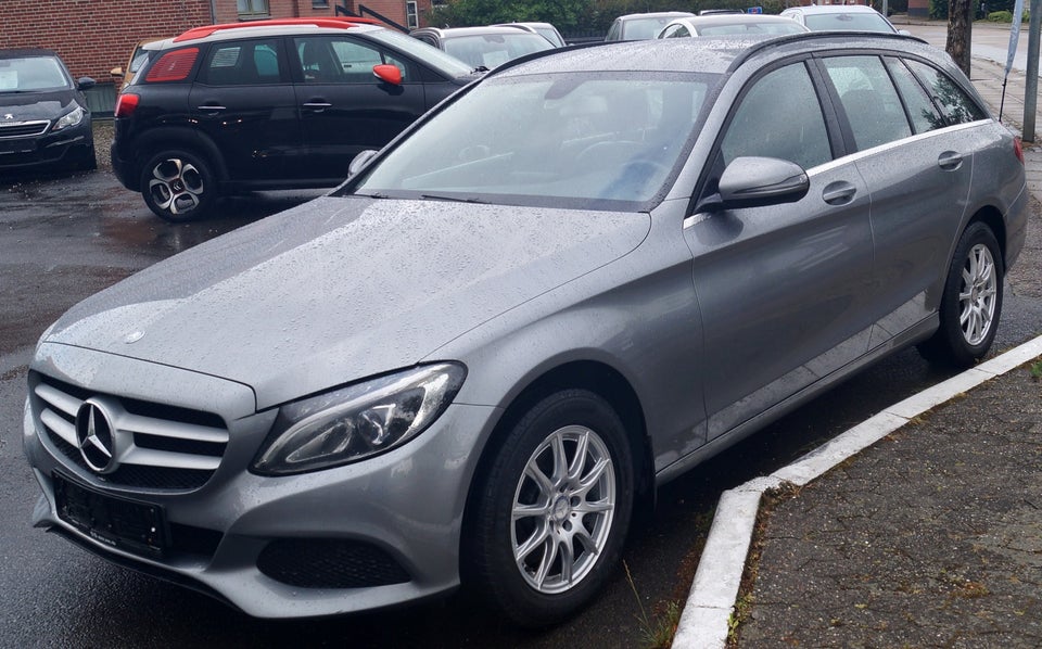 Mercedes C220 d 2,2 Business stc. aut. 5d