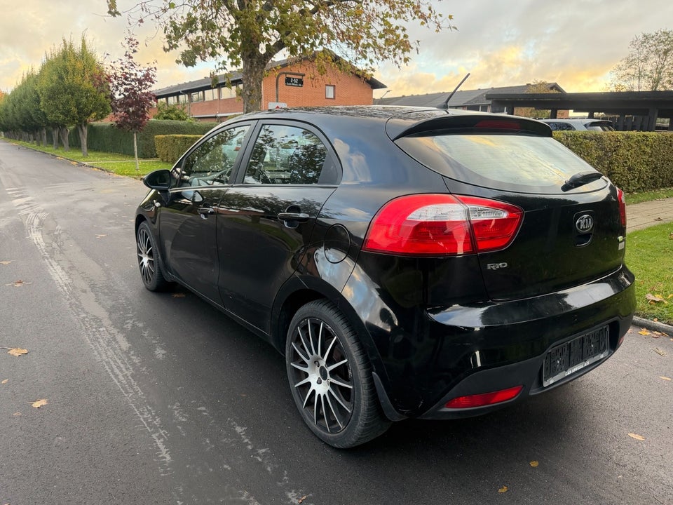 Kia Rio 1,2 CVVT Active 5d
