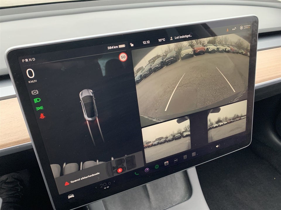 Tesla Model 3 RWD 4d