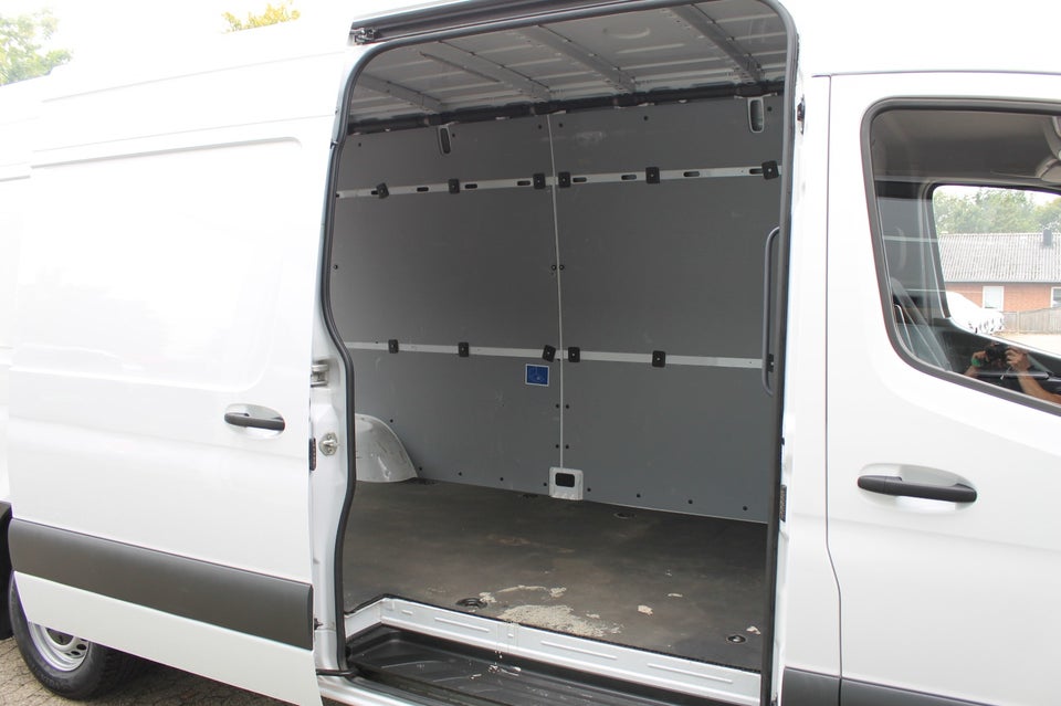 Mercedes Sprinter 315 2,0 CDi A3 Kassevogn aut. RWD