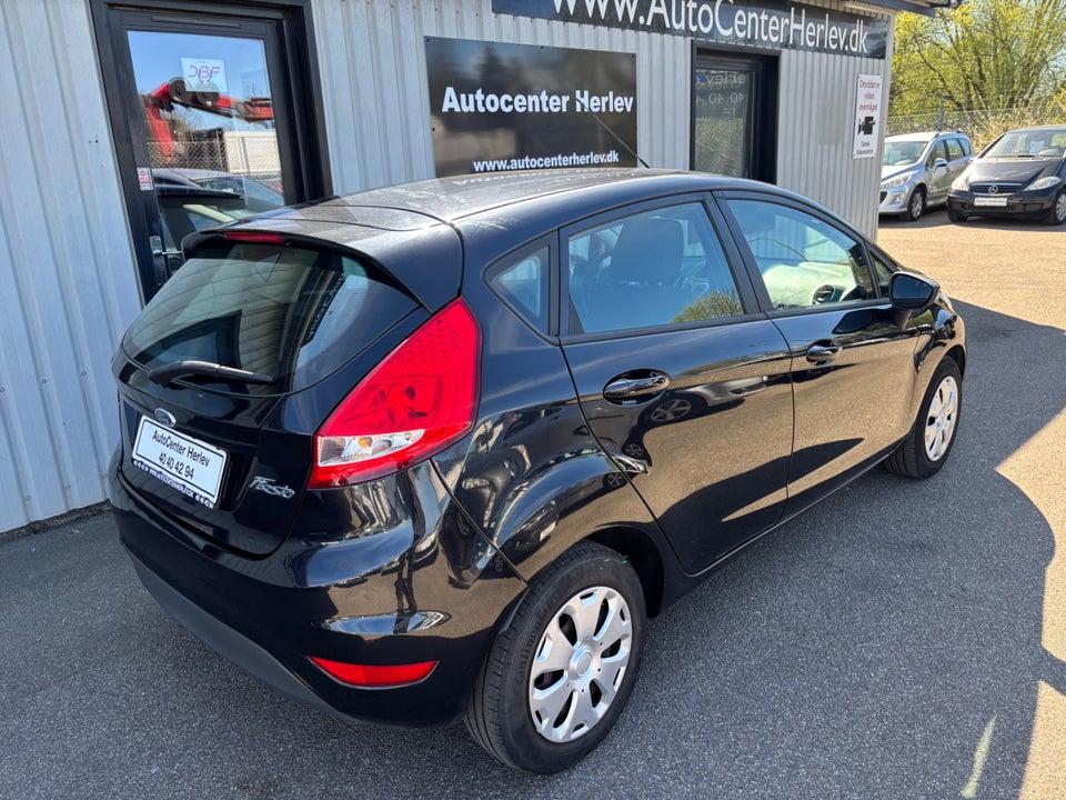 Ford Fiesta 1,4 Trend 5d