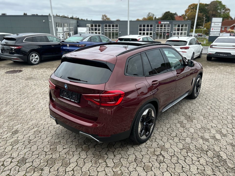 BMW iX3 Charged Plus 5d