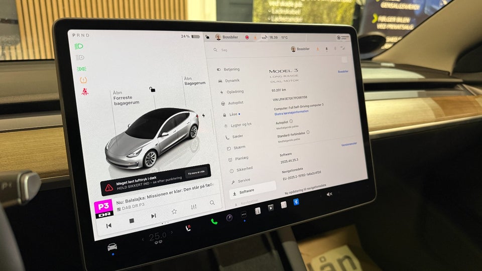Tesla Model 3 Long Range AWD 4d