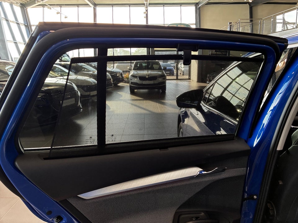 Skoda Enyaq 80 iV Plus Loft 5d