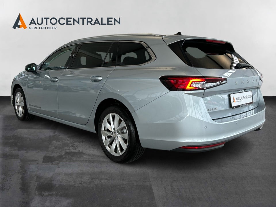 Skoda Superb 2,0 TDi 150 Selection Combi DSG 5d