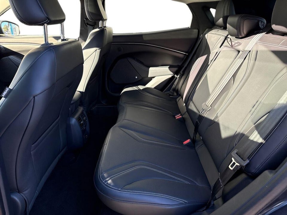 Ford Mustang Mach-E 98 Extended Range 5d