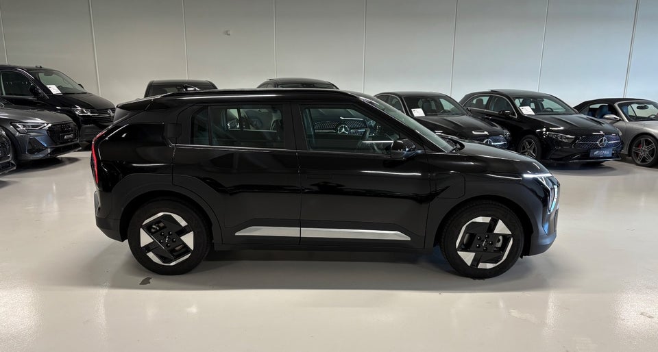 Kia EV3 58 Standard Range Prestige 5d