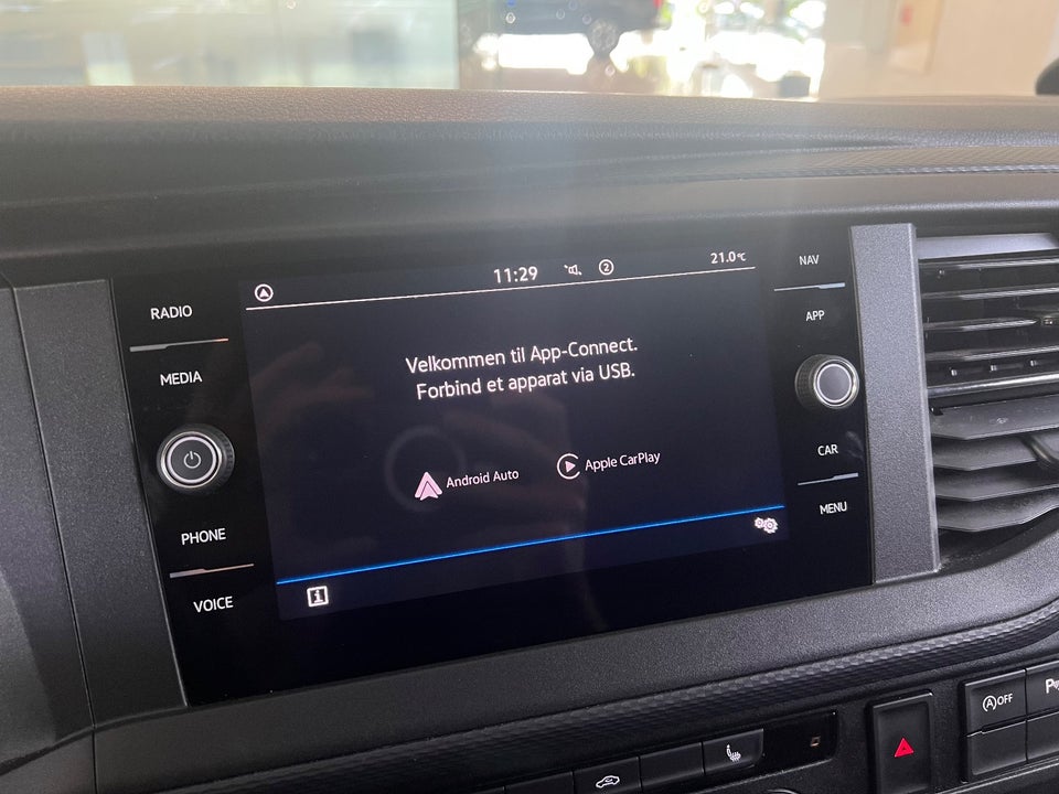 VW Transporter 2,0 TDi 150 Kassevogn DSG lang