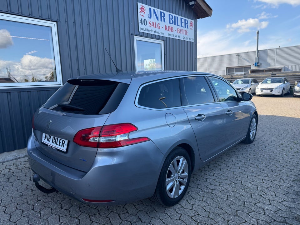 Peugeot 308 1,6 BlueHDi 120 Active SW 5d