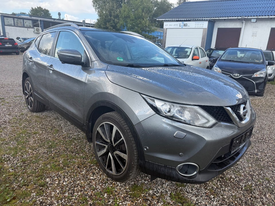 Nissan Qashqai 1,2 Dig-T 115 Tekna 5d