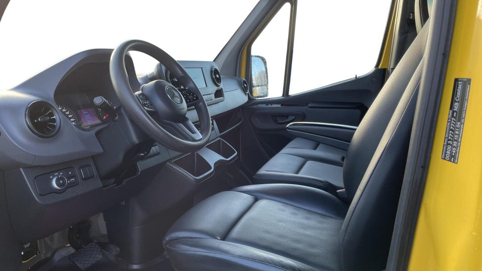 Mercedes Sprinter 317 2,0 CDi A2 Kassevogn aut. RWD