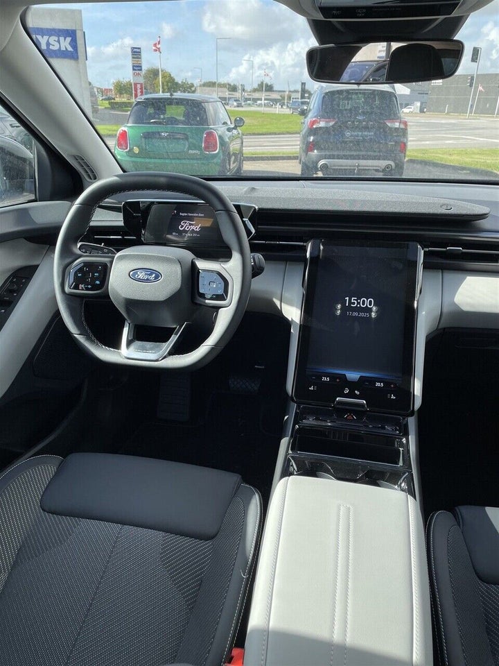 Ford Explorer 82 Select Extended Range 5d