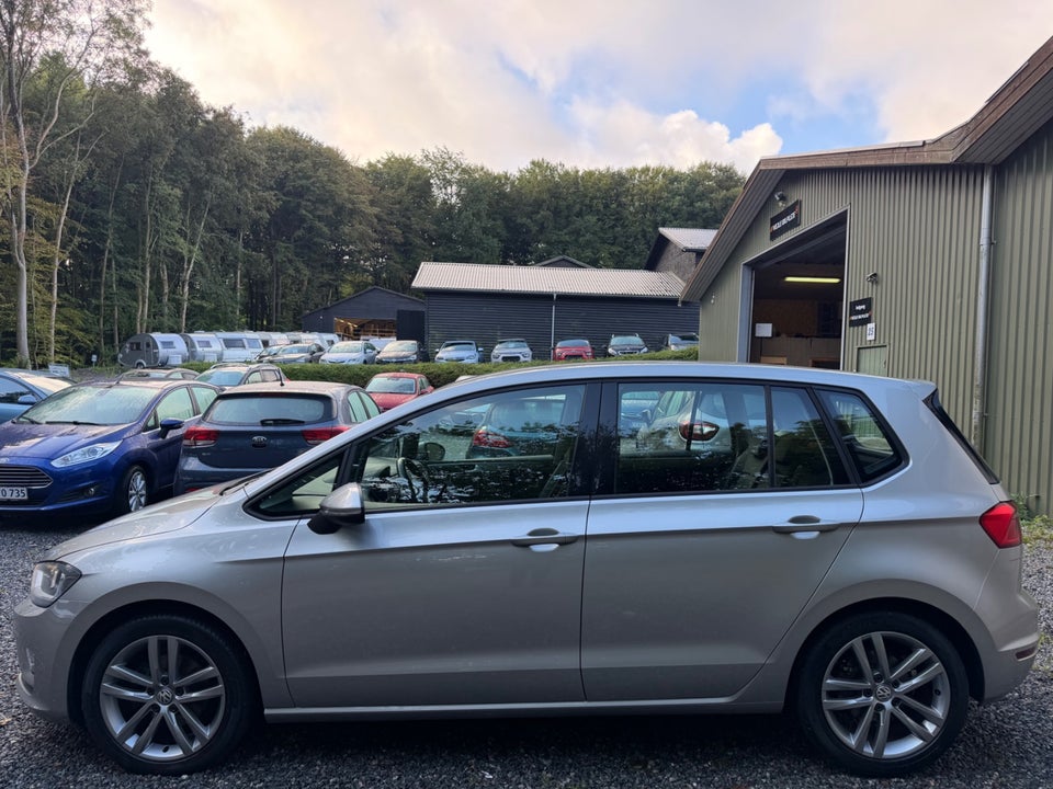 VW Golf Sportsvan 1,4 TSi 125 Highline BMT 5d