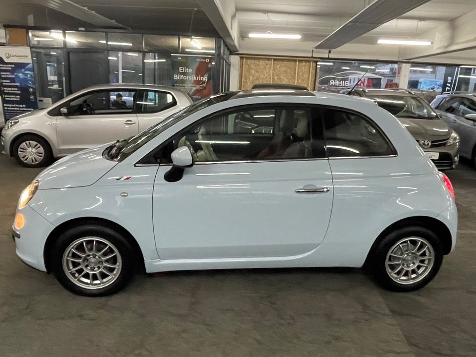 Fiat 500 1,3 MJT 75 Lounge 3d