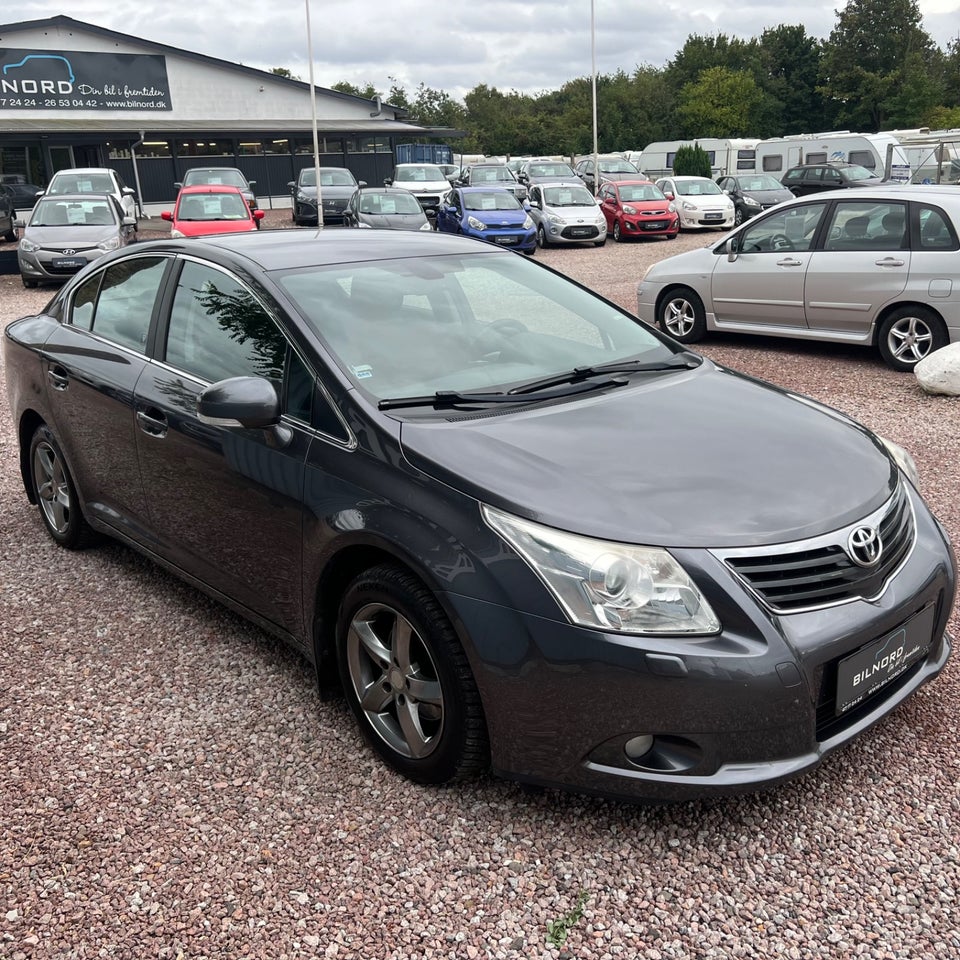 Toyota Avensis 1,8 VVT-i T2 4d