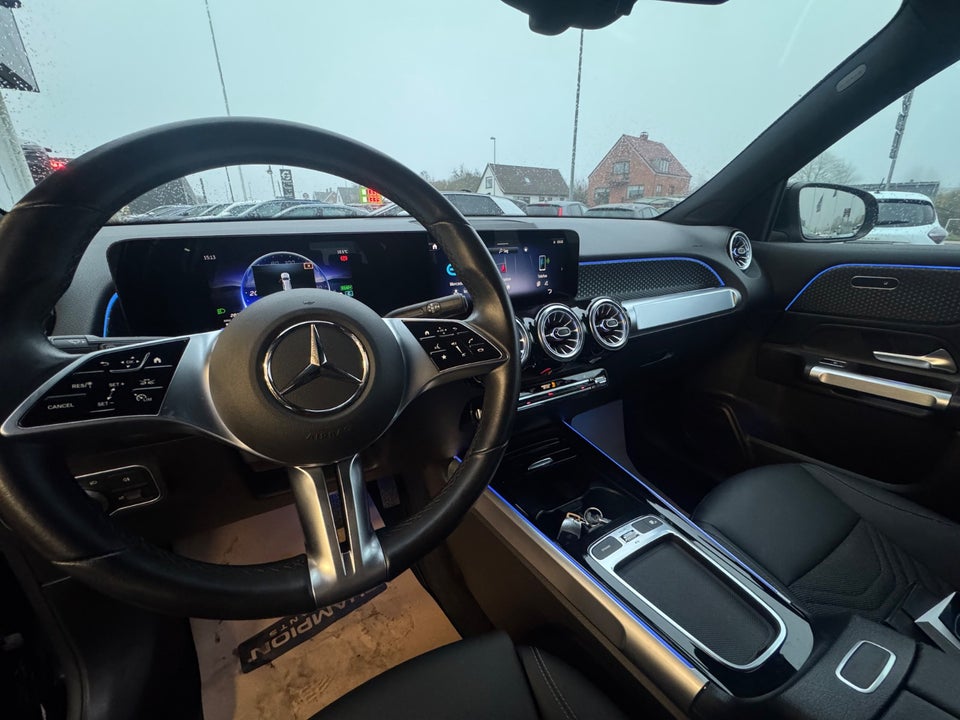 Mercedes EQB250+ Progressive 5d