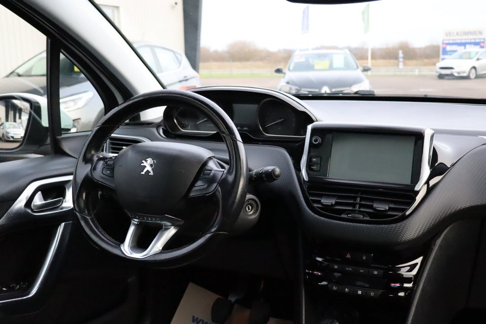 Peugeot 2008 1,6 BlueHDi 100 Allure 5d