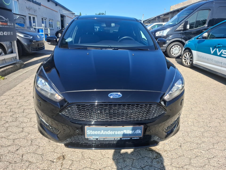 Ford Focus 1,0 SCTi 125 ST-Line 5d