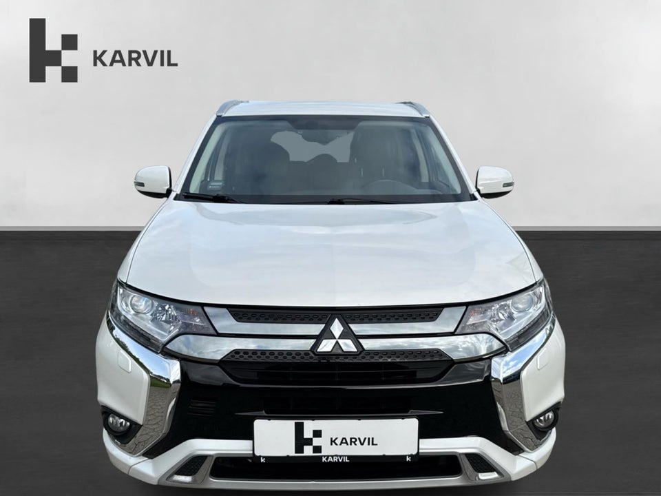 Mitsubishi Outlander 2,4 PHEV Inform+ CVT 4WD 5d