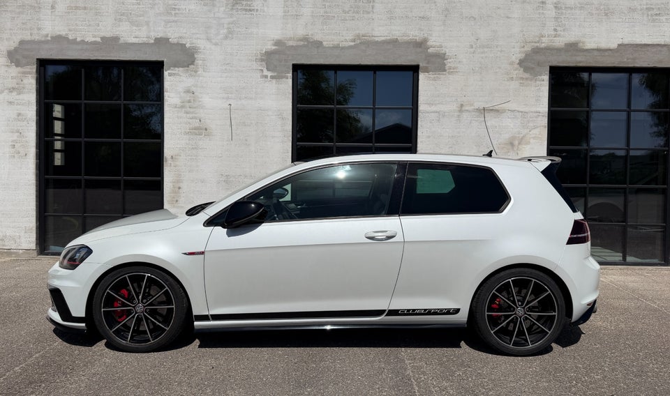 VW Golf VII 2,0 GTi Clubsport DSG 3d