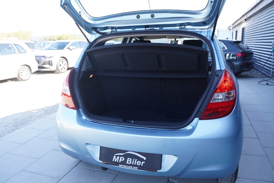 Hyundai i20 1,25 Classic 5d