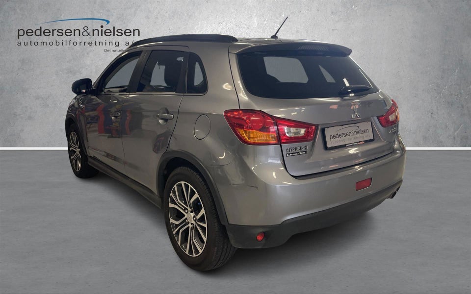 Mitsubishi ASX 1,6 Invite 5d