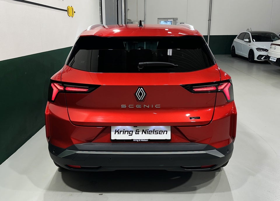 Renault Scenic E-Tech 87 Iconic 5d