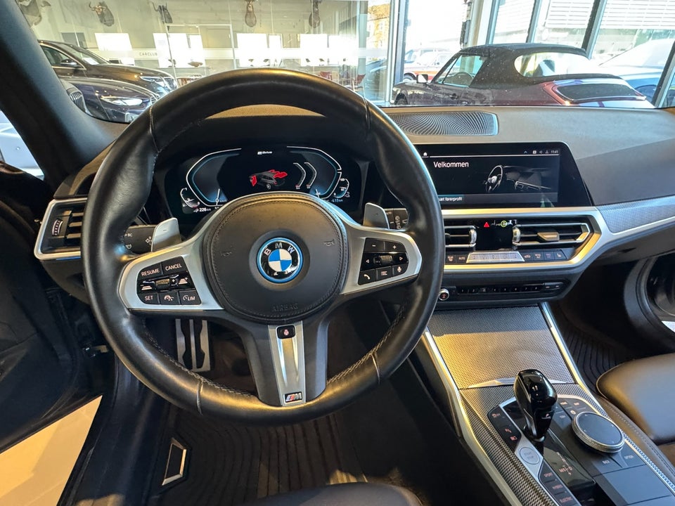 BMW 330e 2,0 Touring M-Sport aut. 5d