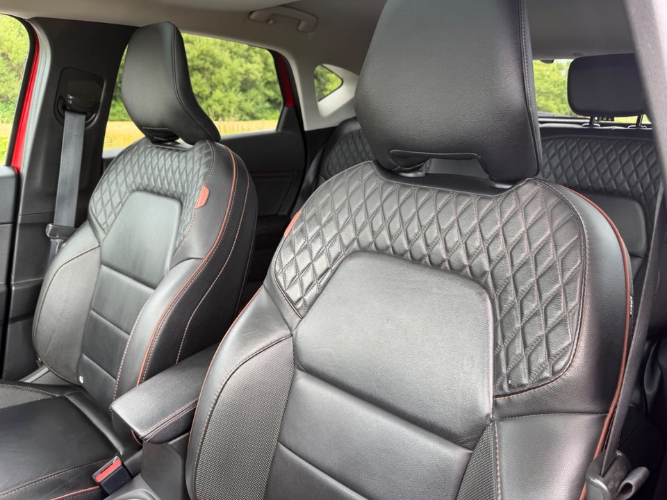 Renault Captur 1,6 E-Tech Initiale Paris 5d