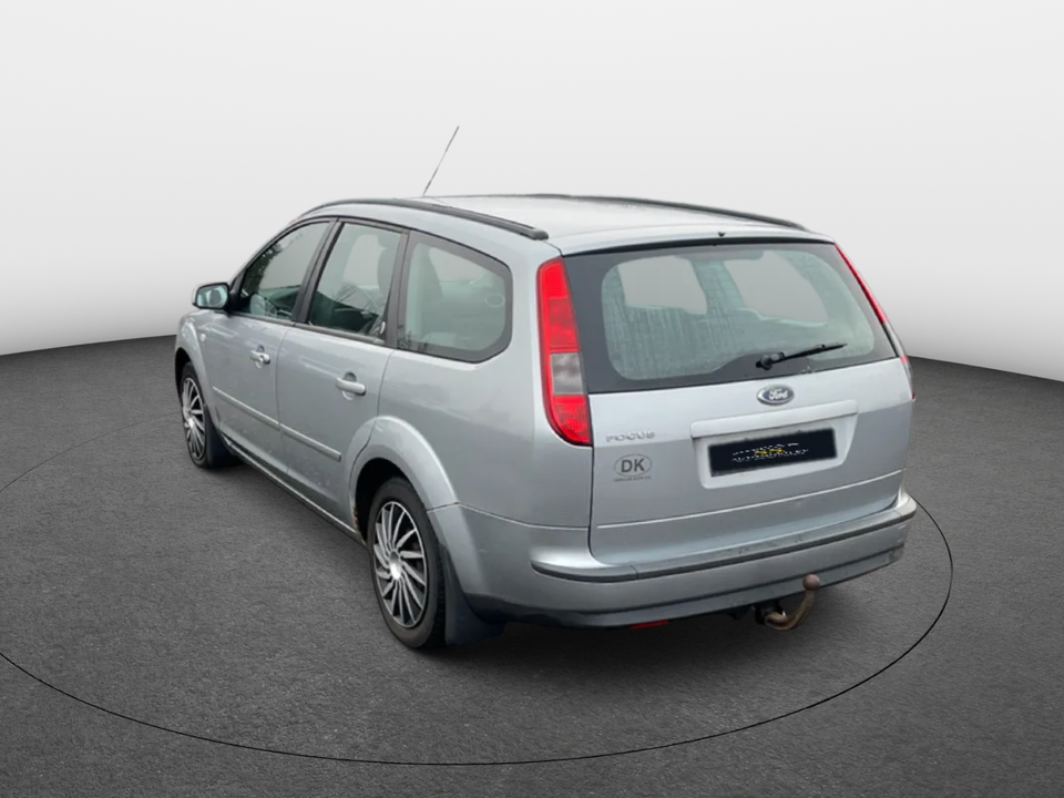 Ford Focus 1,6 Trend stc. 5d