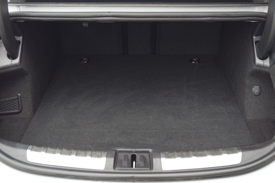 Porsche Taycan Turbo S Performance+  4d