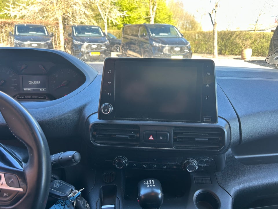 Peugeot Partner 1,5 BlueHDi 130 L2V2 Plus Van