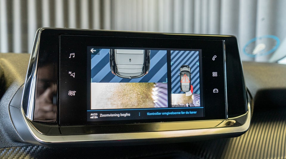 Peugeot 208 1,2 PureTech 100 Allure 5d