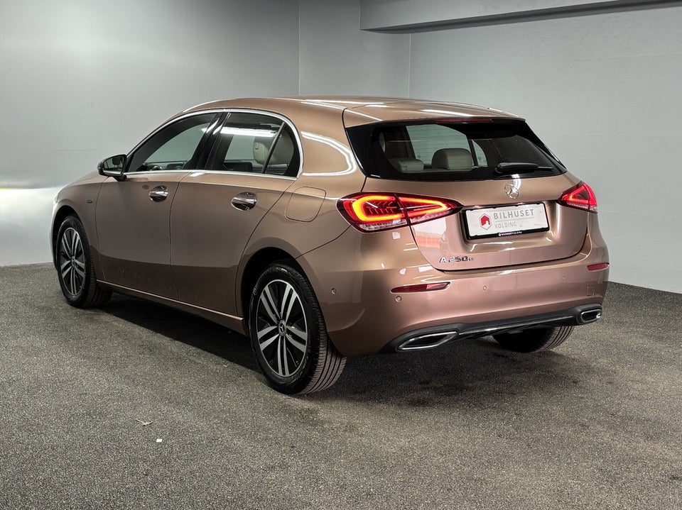 Mercedes A250 e 1,3 Progressive aut. 5d