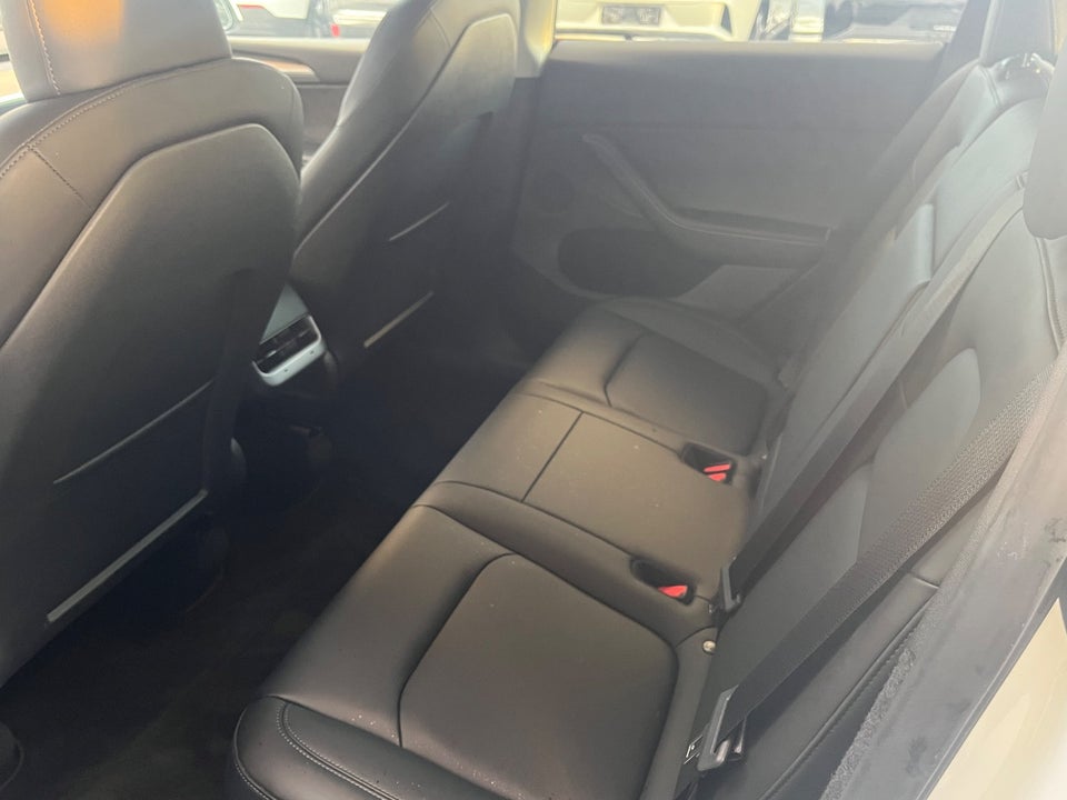 Tesla Model Y Long Range RWD 5d