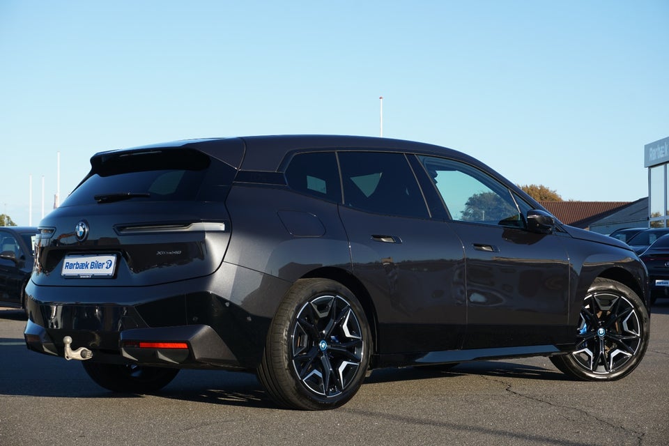 BMW iX xDrive40 Sport 5d