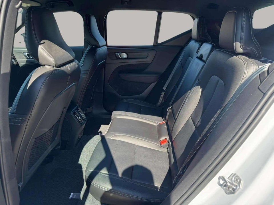 Volvo XC40 P8 ReCharge Twin R-Design 5d